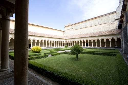 Vista general del claustro de San Andrés delñ Arroyo